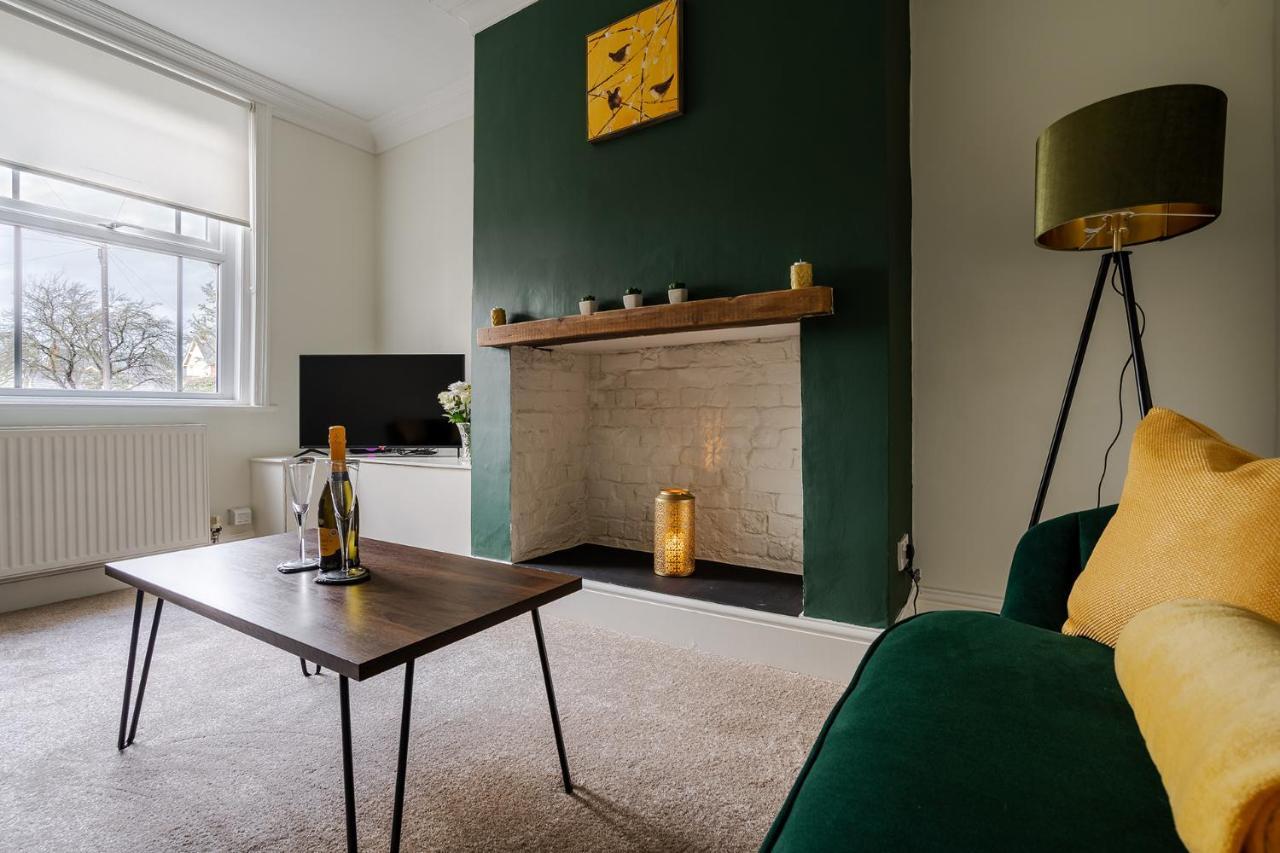 Wrea Cottage, 2 Bedrooms Wifi & Parking Near Ribby Hall Wrea Green Exteriör bild